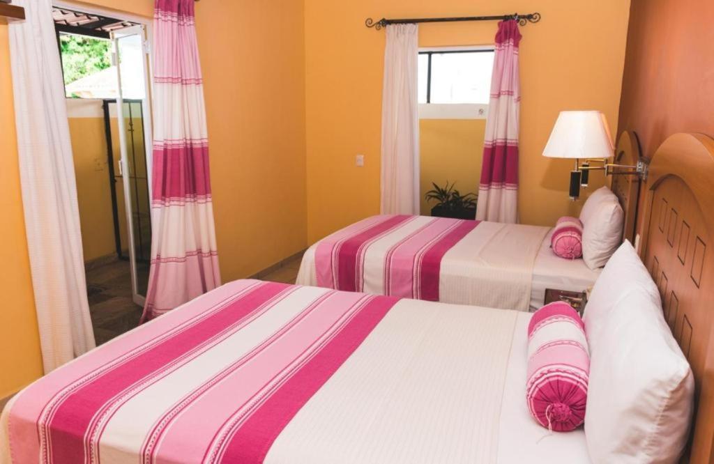 Hotel Casa Danna Colima Room photo